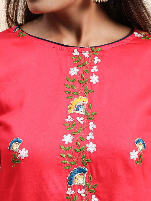 Growish Indira 1050 Festive Wear Wholesale Cotton Designer Kurtis
